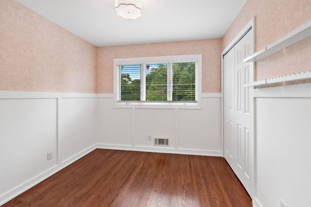 5529 Benton Avenue, Edina, MN 55436