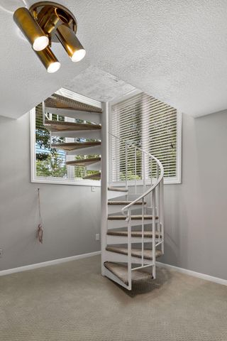 5529 Benton Avenue, Edina, MN 55436