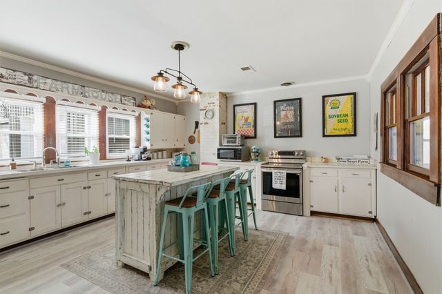 2667 Crocker Springs Rd, Goodlettsville, TN 37072