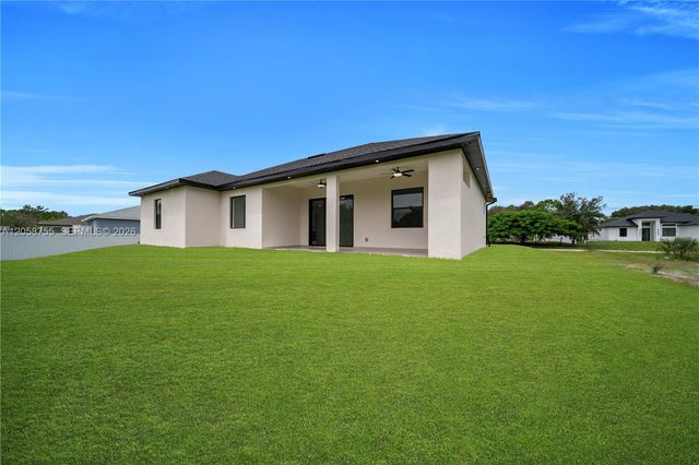 731 La Plata Ave, Lehigh Acres, FL 33974