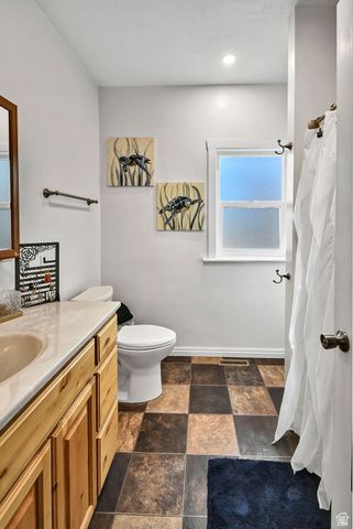 215 N MAIN ST, Glenwood, UT 84730