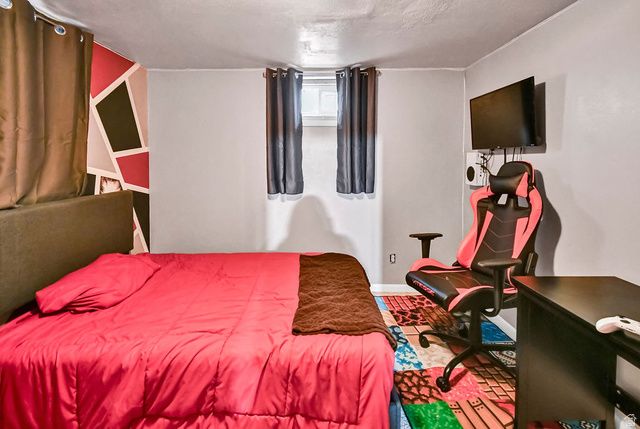 215 N MAIN ST, Glenwood, UT 84730