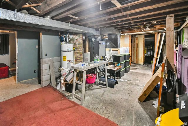 215 N MAIN ST, Glenwood, UT 84730