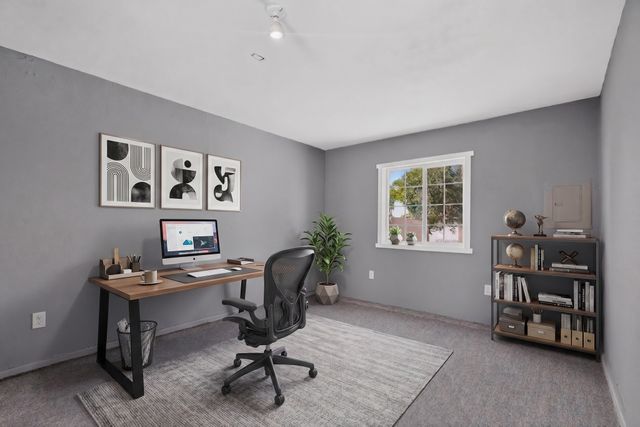 1463 Acequia Borrada, Santa Fe, NM 87507