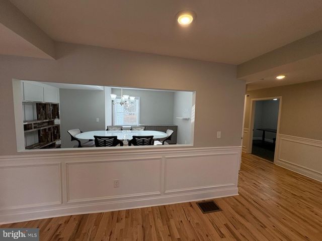 413 EASTERN BLVD, Essex, MD 21221