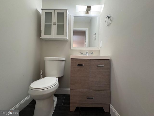 413 EASTERN BLVD, Essex, MD 21221