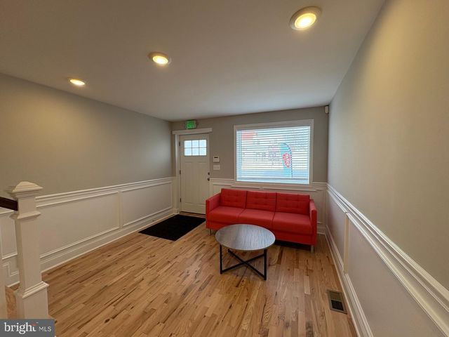 413 EASTERN BLVD, Essex, MD 21221