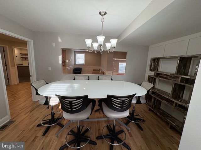 413 EASTERN BLVD, Essex, MD 21221