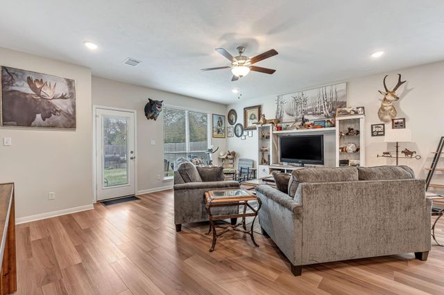 1946 Chief Street, Bryan, TX 77807