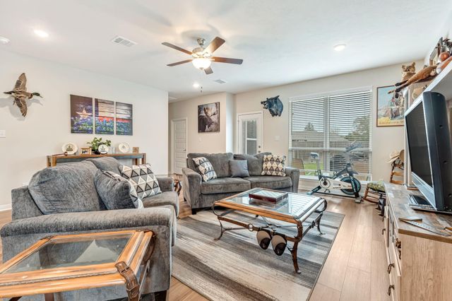 1946 Chief Street, Bryan, TX 77807