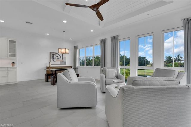 6585 Dominica DR 201, Naples, FL 34113