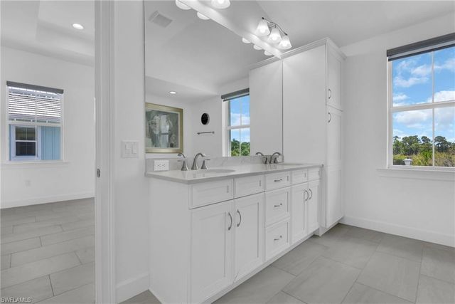 6585 Dominica DR 201, Naples, FL 34113
