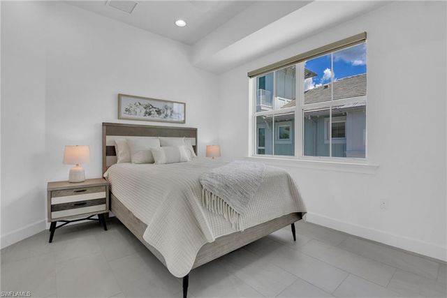 6585 Dominica DR 201, Naples, FL 34113
