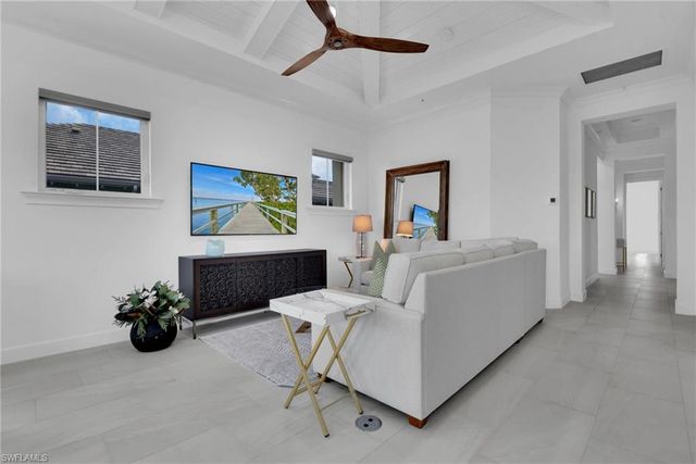 6585 Dominica DR 201, Naples, FL 34113