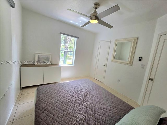 1220 NE 128th St, North Miami, FL 33161