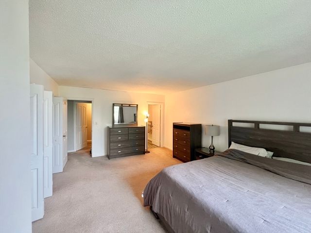 1506 Gorham Street 304, Lowell, MA 01852