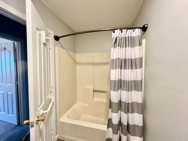 1506 Gorham Street 304, Lowell, MA 01852
