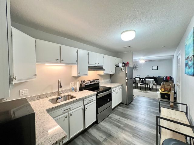 1506 Gorham Street 304, Lowell, MA 01852
