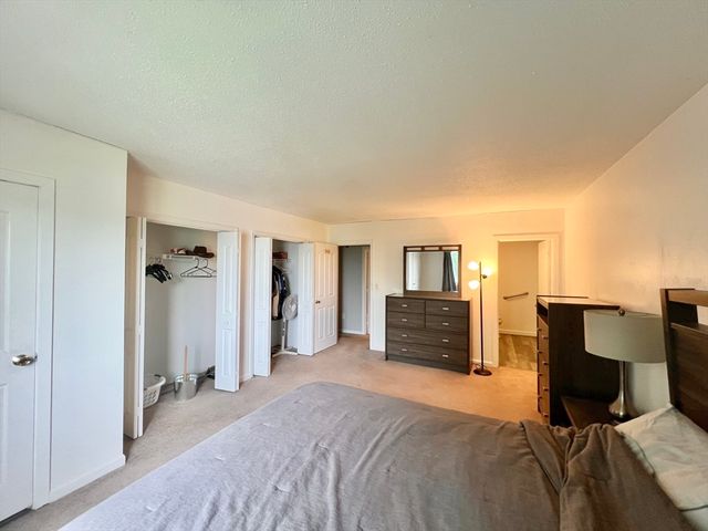 1506 Gorham Street 304, Lowell, MA 01852