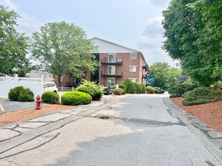 1506 Gorham Street 304, Lowell, MA 01852