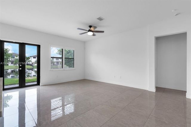 4538 SW 173rd Ave, Miramar, FL 33029