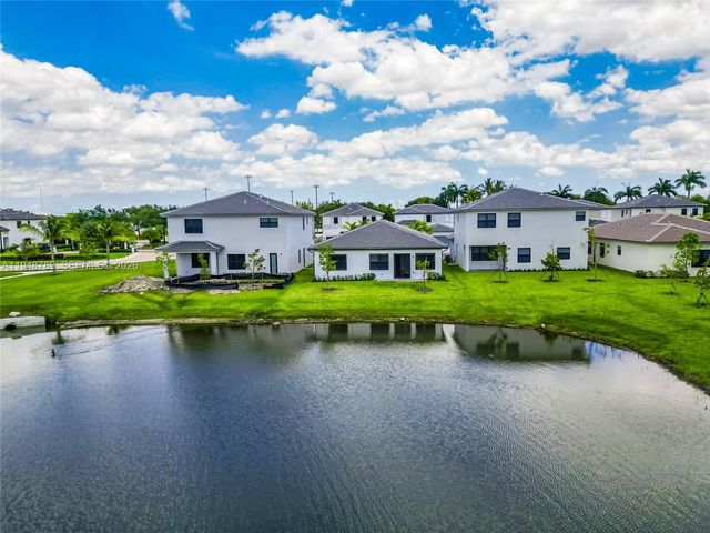 4538 SW 173rd Ave, Miramar, FL 33029