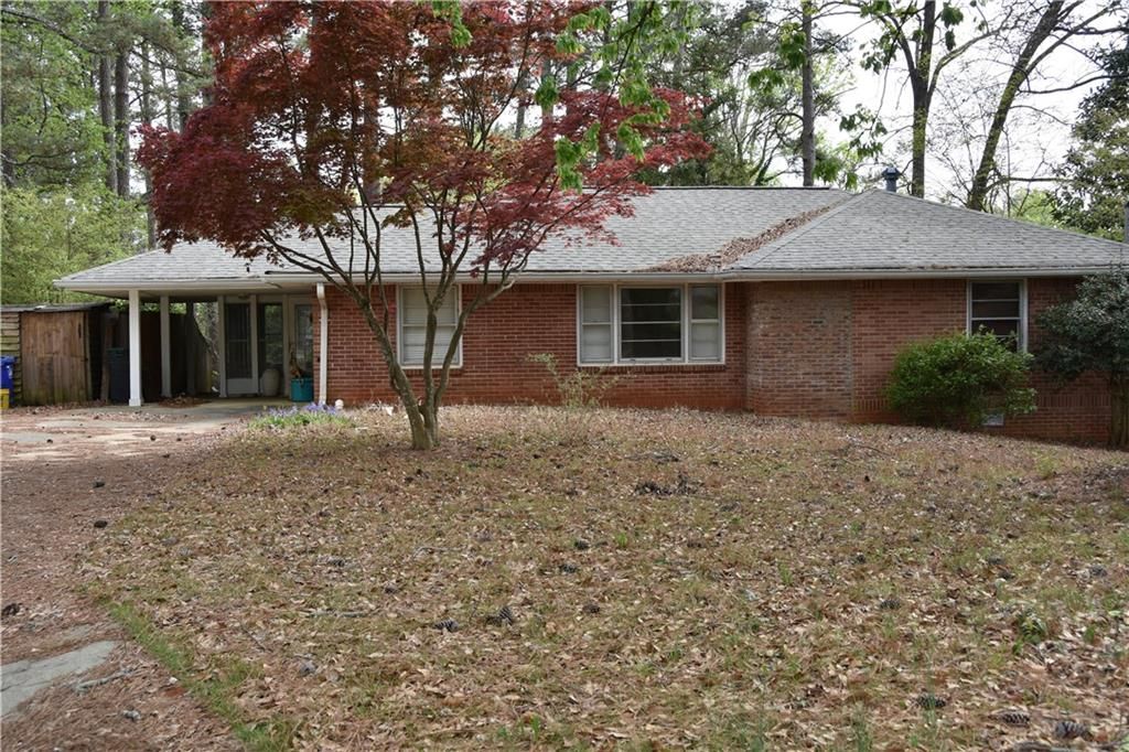 Image 1 of property listing at 3701 N N Druid Hill Road, Decatur, GA 30033