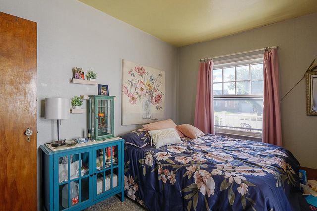 512 MECH STREET, Green Bay, WI 54302