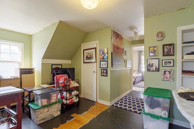 512 MECH STREET, Green Bay, WI 54302