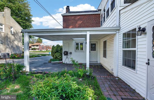 226 SANDRA RD, Wilmington, DE 19803