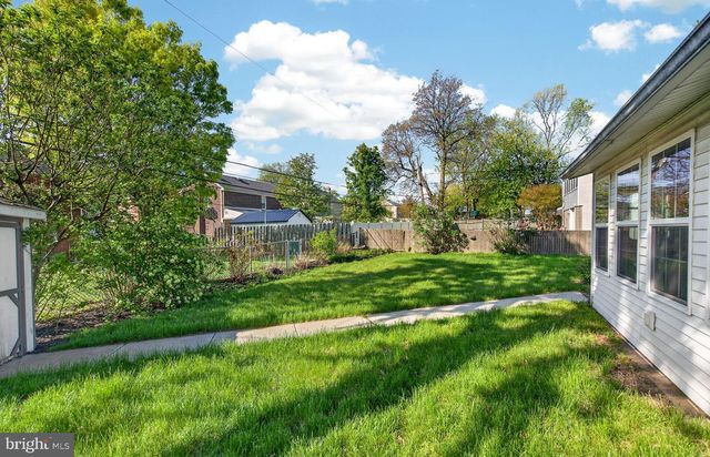 226 SANDRA RD, Wilmington, DE 19803