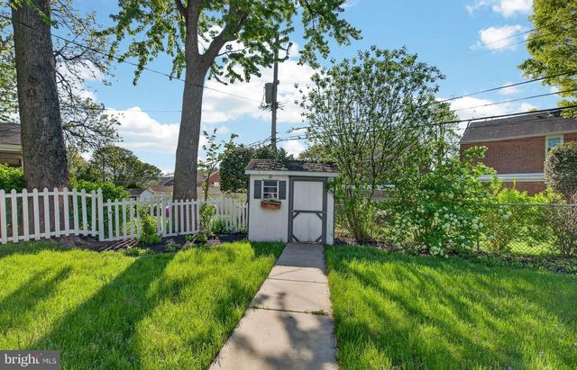 226 SANDRA RD, Wilmington, DE 19803