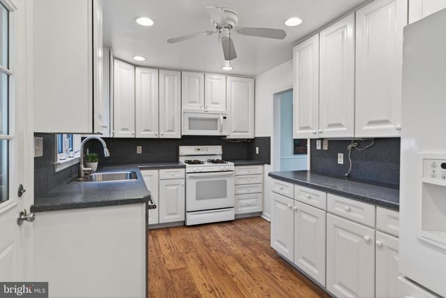 226 SANDRA RD, Wilmington, DE 19803