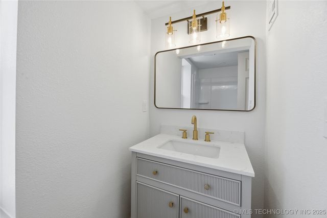 815 N Wilson Avenue, Sand Springs, OK 74063