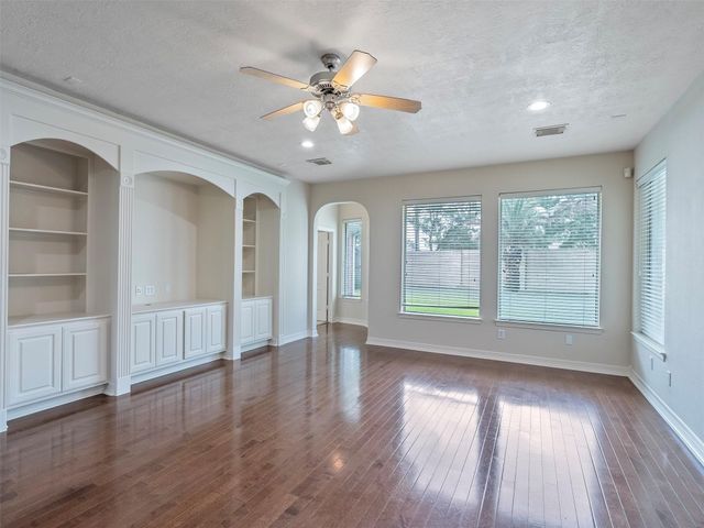 6210 Ballina Canyon Lane, Houston, TX 77041