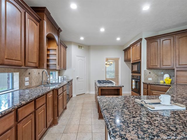 6210 Ballina Canyon Lane, Houston, TX 77041