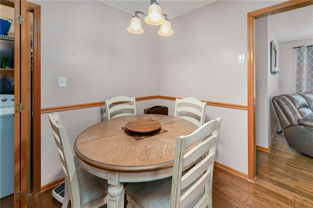 502 S Poseidon Way, Raymore, MO 64083