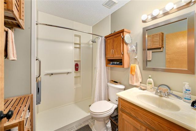 502 S Poseidon Way, Raymore, MO 64083