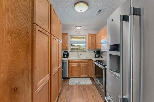 502 S Poseidon Way, Raymore, MO 64083