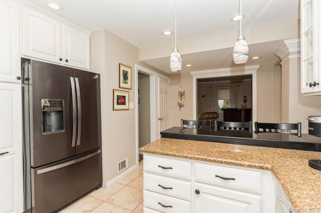 163 Tullamore Road, Garden City, NY 11530
