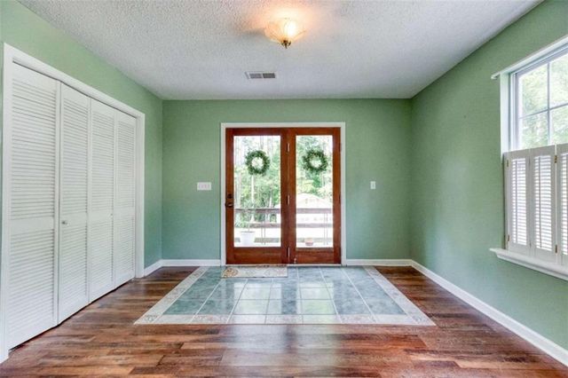 4234 Timber Trace Road, Loganville, GA 30052