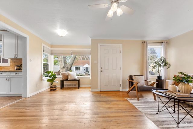 718 S Opal St, Boise, ID 83705