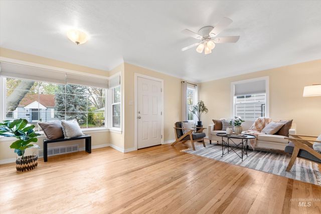 718 S Opal St, Boise, ID 83705