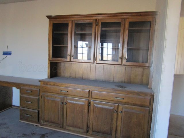 601 ALAMO Street, Claude, TX 79019