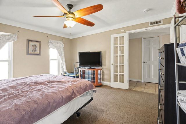 750 Greenhill Lane, Grand Prairie, TX 75052