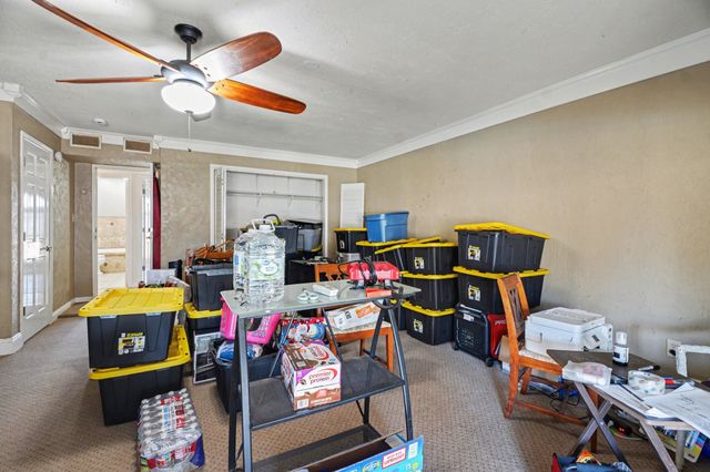 750 Greenhill Lane, Grand Prairie, TX 75052