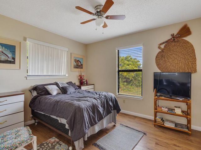 2543 SE Price Court, Port St. Lucie, Port St Lucie, FL 34953