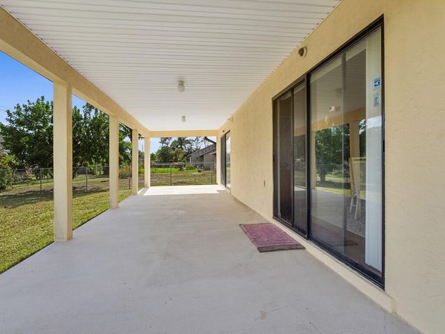 2543 SE Price Court, Port St. Lucie, Port St Lucie, FL 34953