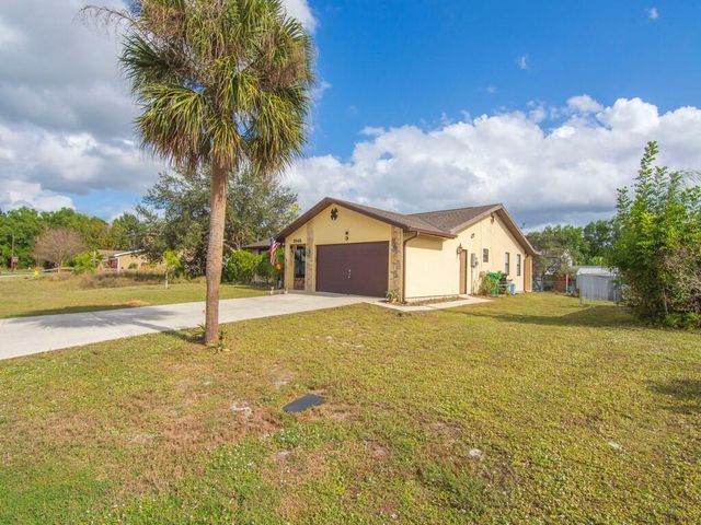 2543 SE Price Court, Port St. Lucie, Port St Lucie, FL 34953