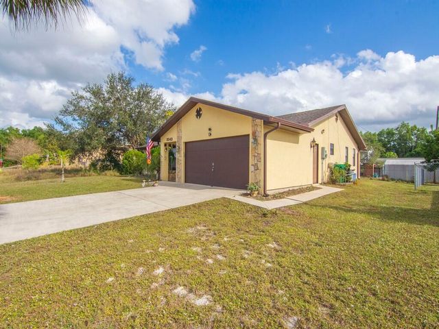 2543 SE Price Court, Port St. Lucie, Port St Lucie, FL 34953